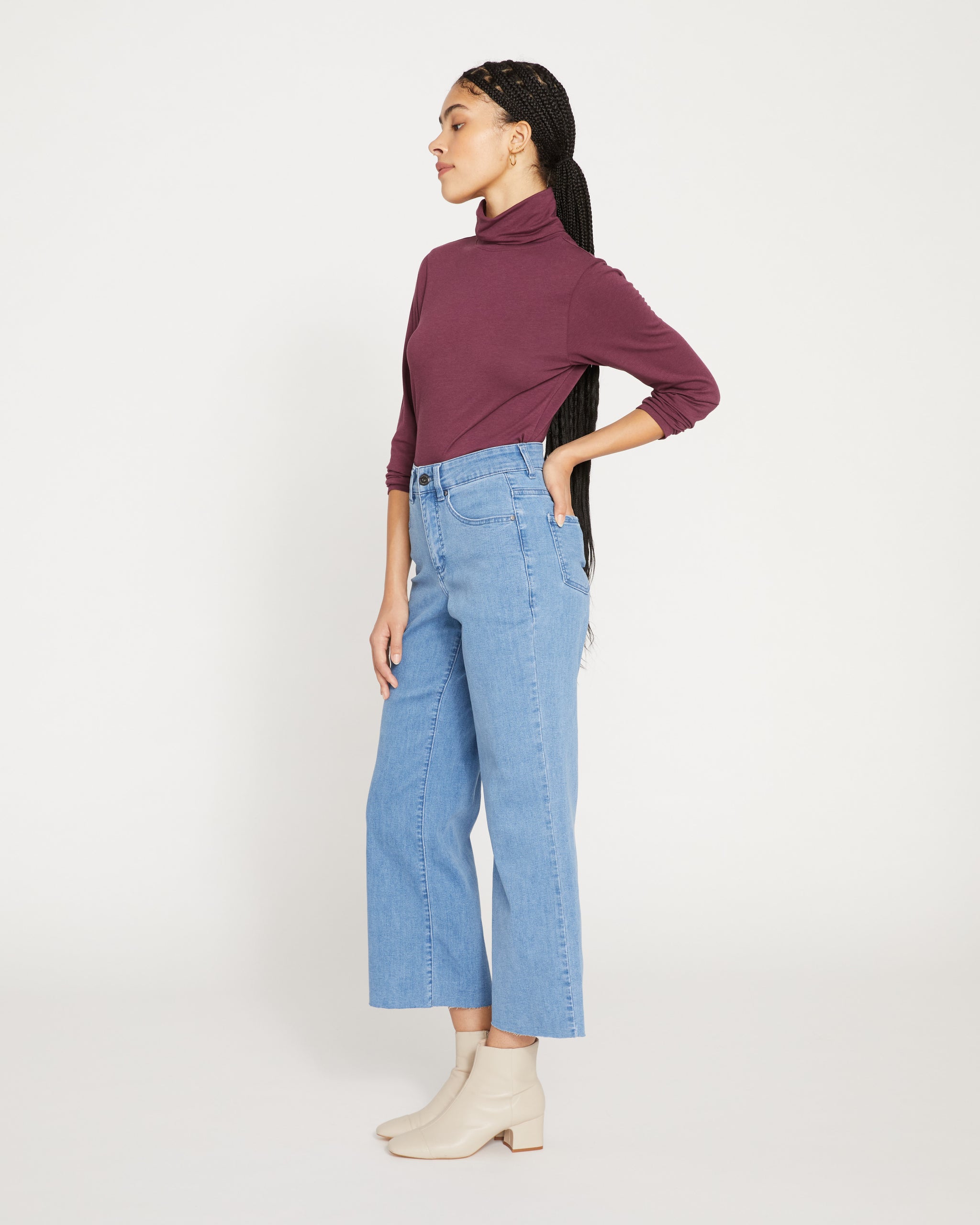 Jackie High Rise Cropped Jeans - True Blue Wash